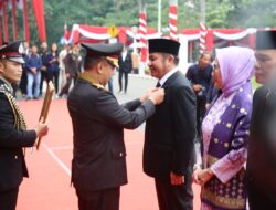 Herman Deru Untuk Ketiga Kalinya Terima Pengharagaan Pin Emas dari Kapolri