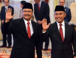 Presiden Lantik Saifullah Yusuf sebagai Mensos dan Eddy Hartono sebagai Kepala BNPT