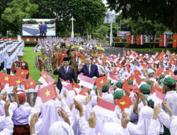 Upacara Kenegaraan Sambut Kedatangan Sekjen PKV Tô Lâm di Istana Merdeka Jakarta