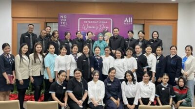 Pimpin Dengan Hati, Dewi Sastrani Ratu Dewa Ajak Karyawan Novotel Palembang Jadi Penggerak Perubahan