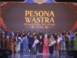 Herman Deru Hadiri Fashion Show Wastra Sumsel 2026, Tampilkan Inovasi Batik Sembagi dan Sulam Mudawaroh