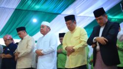 Gubernur Herman Deru Ajak Perkuat Keikhlasan dan Kepedulian Sosial saat Salat Iduladha di Griya Agung