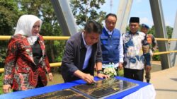 Gubernur Herman Deru Resmikan 17 Jembatan di Sumsel, Percepat Akses dan Dorong Pertumbuhan Ekonomi Warga