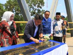 Gubernur Herman Deru Resmikan 17 Jembatan di Sumsel, Percepat Akses dan Dorong Pertumbuhan Ekonomi Warga