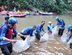 Wamen Ossy Dermawan Hadiri Gerakan Nasional AYO Muliakan Sungai