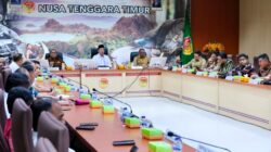 Rakor Bersama Pemda Se-NTT, Menteri Nusron Wahid Minta Dukungan Kepala Daerah Wujudkan Transformasi Layanan Pertanahan