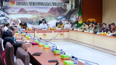Rakor Bersama Pemda Se-NTT, Menteri Nusron Wahid Minta Dukungan Kepala Daerah Wujudkan Transformasi Layanan Pertanahan