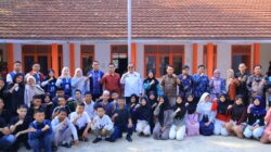 Sekda Edward Candra Lepas Rombongan SRT 31 Palembang Menuju Sekolah Rakyat Permanen Oki