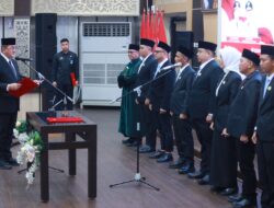 Sekda Edward Candra Lantik Komisioner KPID 2026–2029